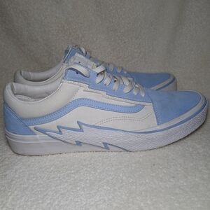 Vans Old Skool "Bolt" In Baby Blue Colorway Sneakers. Size 11.5